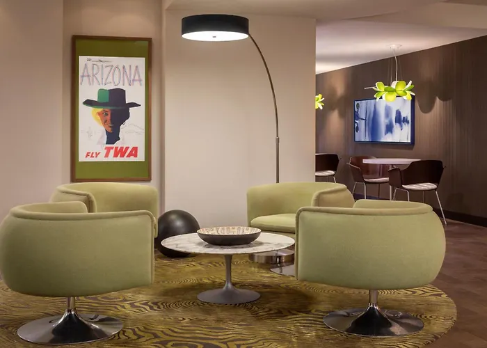 Hotel Renaissance Downtown Phoenix