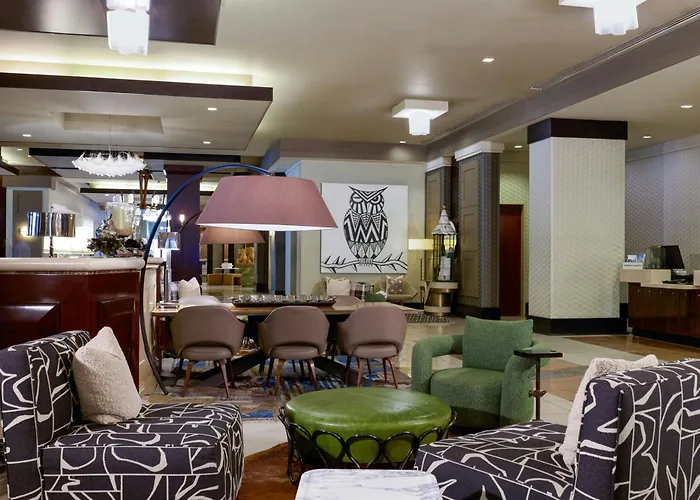 Renaissance Downtown Hotel