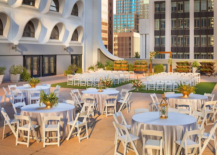 Hotel Renaissance Downtown Phoenix