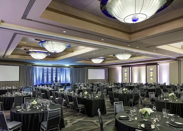 Hotel Renaissance Downtown Phoenix